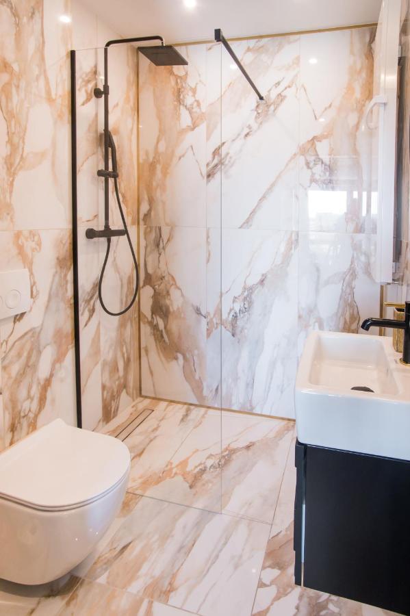 Apartament Luksusowy penthouse z jacuzzi i widokiem na morze Gdynia Zewnętrze zdjęcie